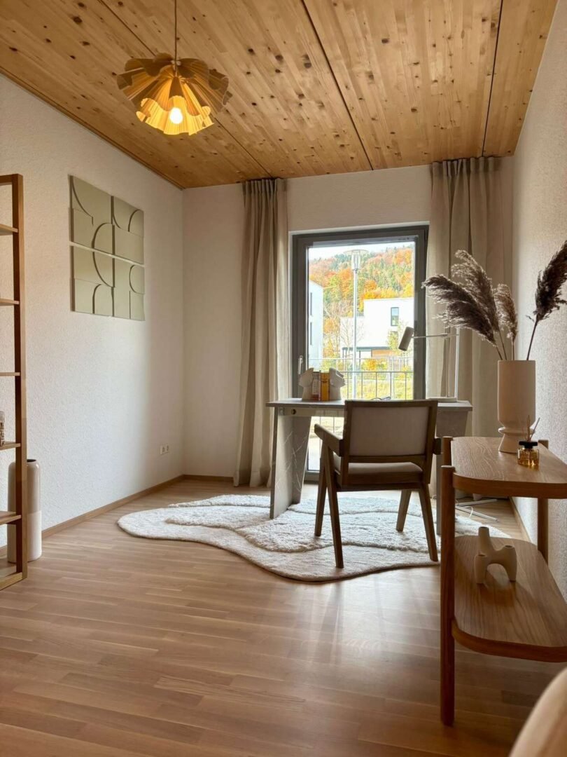 Büro / Kinderzimmer