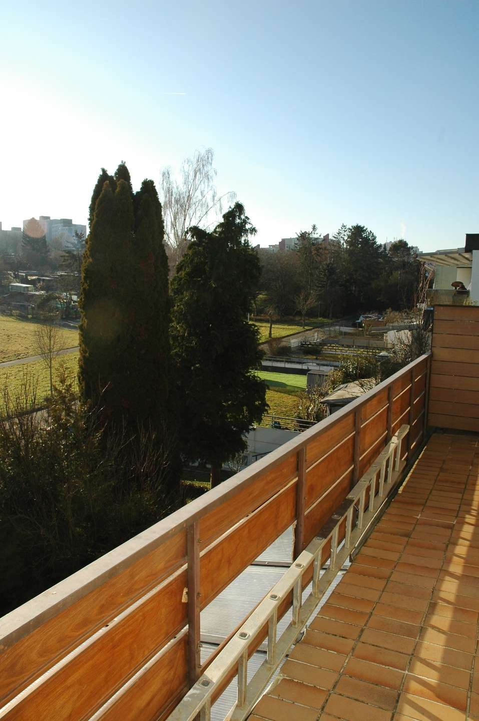 Blick vom Balkon im Obergeschoss