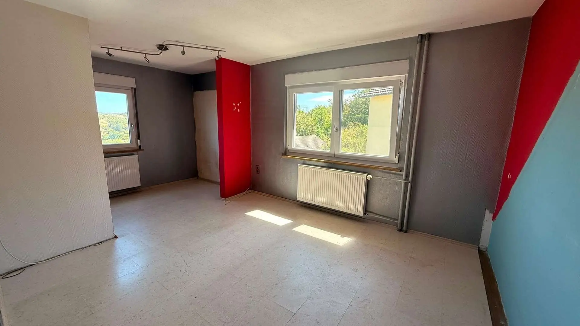 Schlafzimmer mit Ankleide