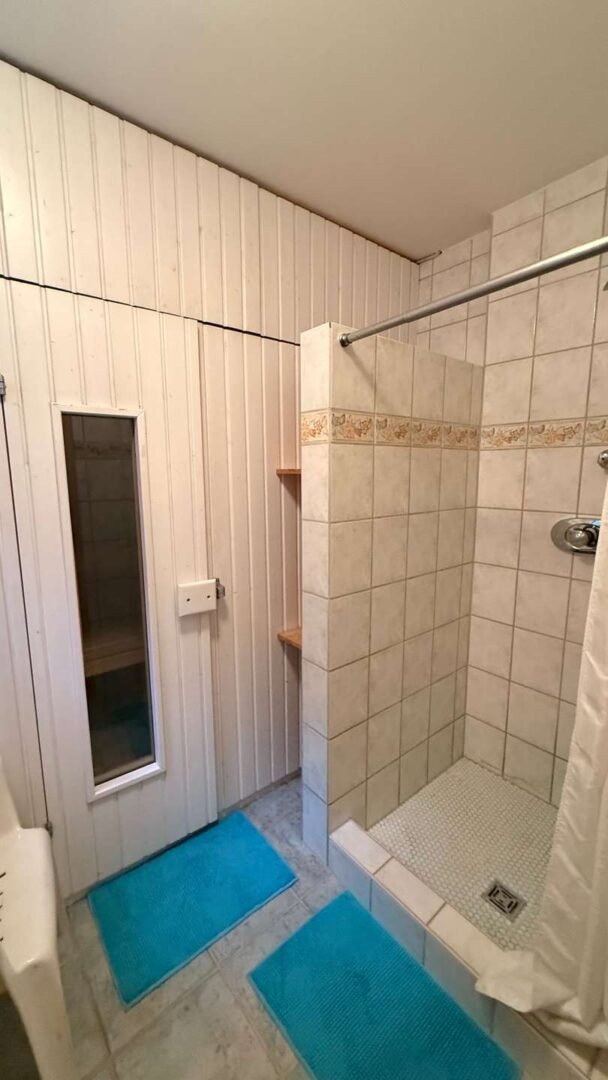Sauna mit Dusche